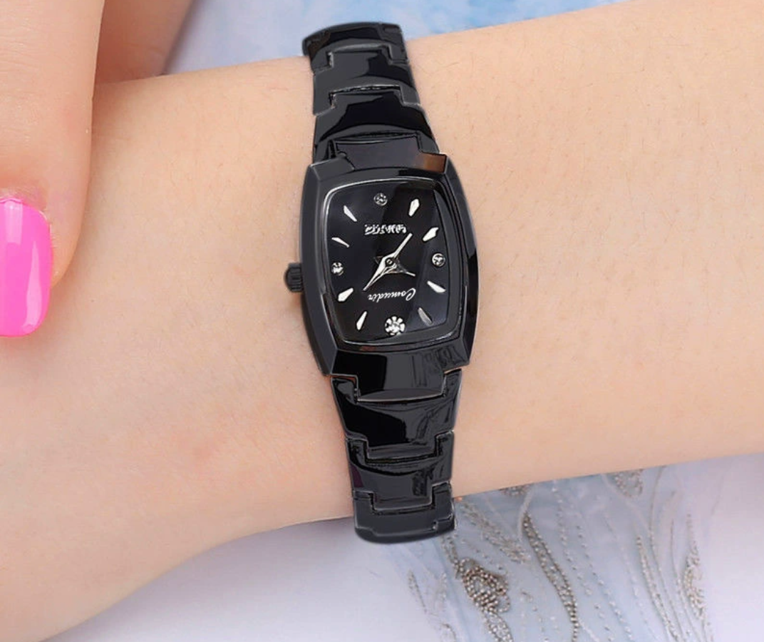 Women's Quartz Watch with Crystal Accents