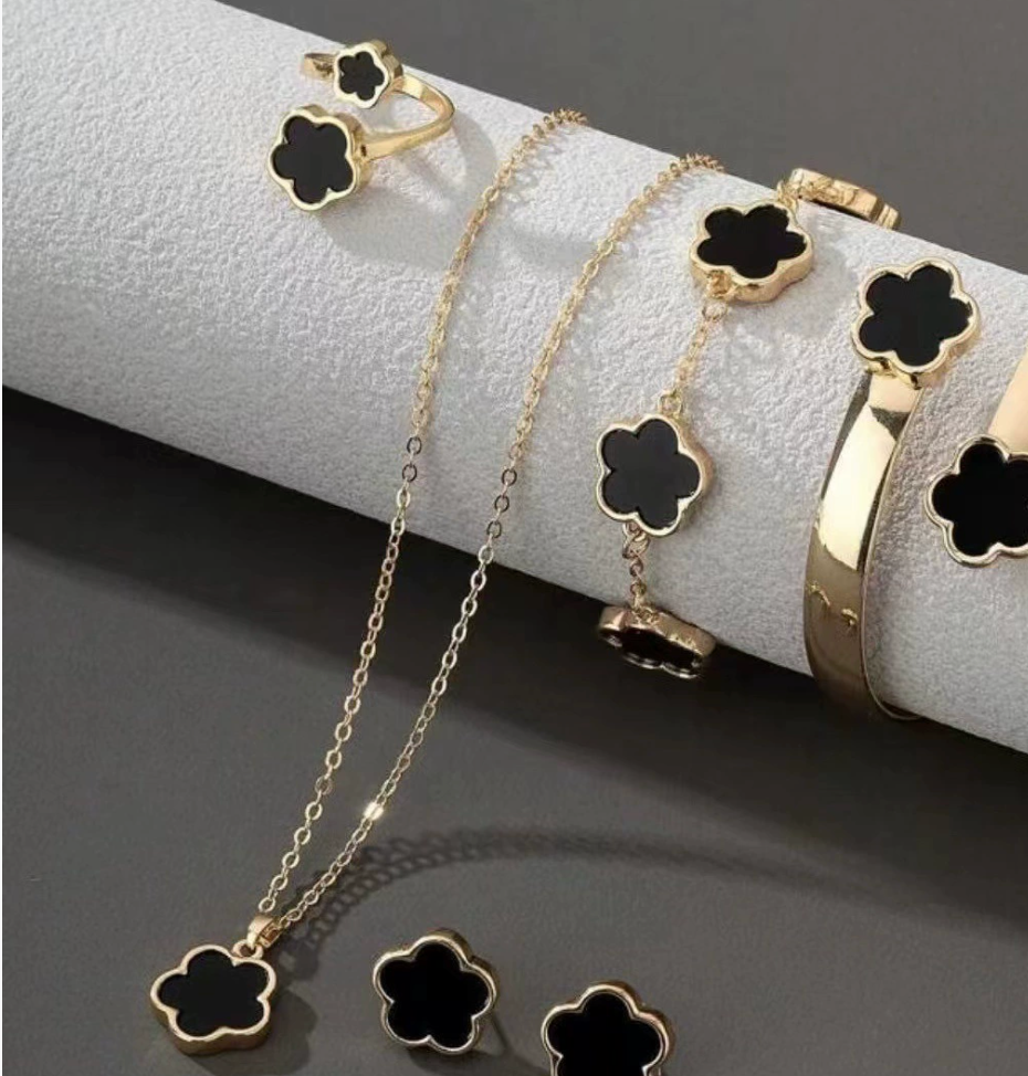 Floral Jewellery Set