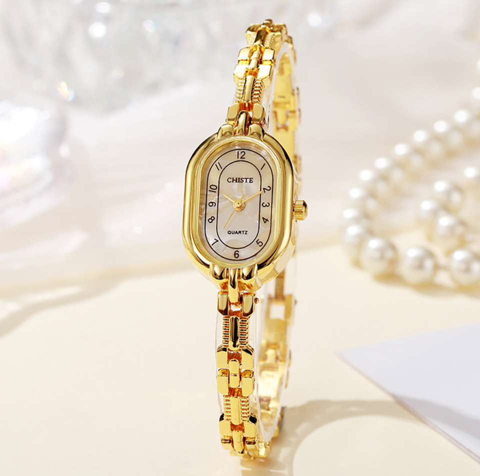 Beautiful Oval Dial Watch