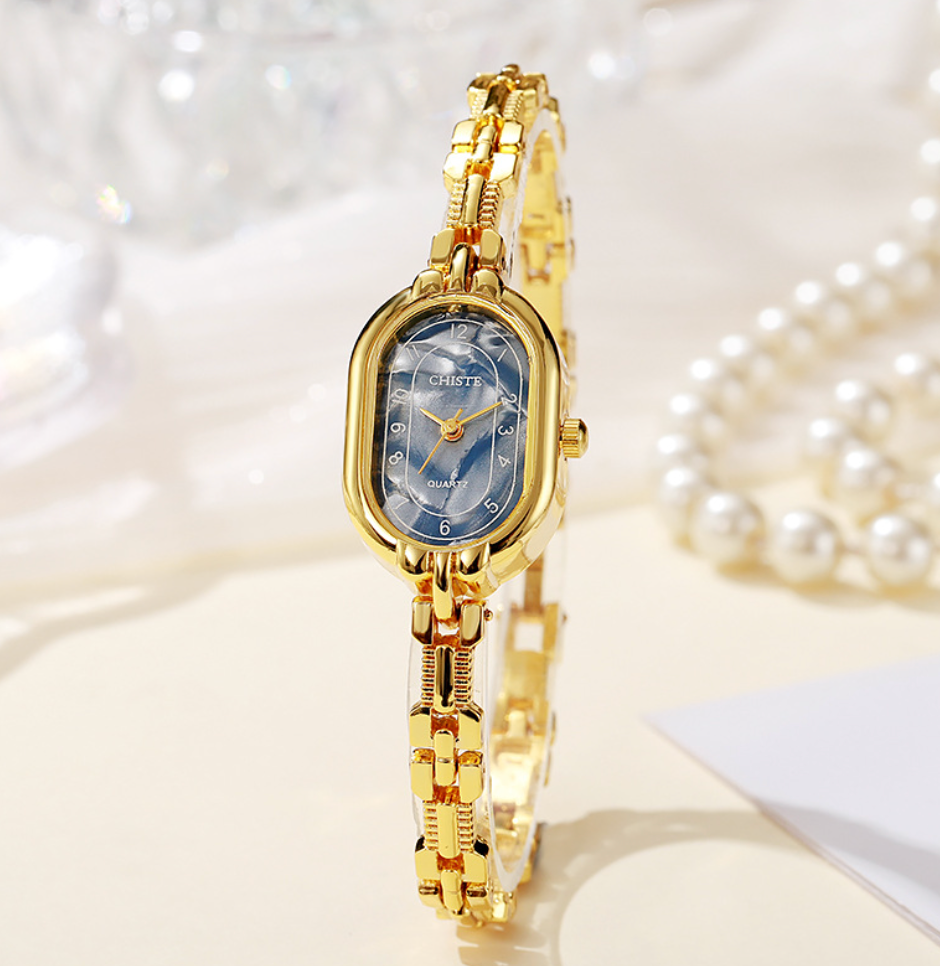 Beautiful Oval Dial Watch