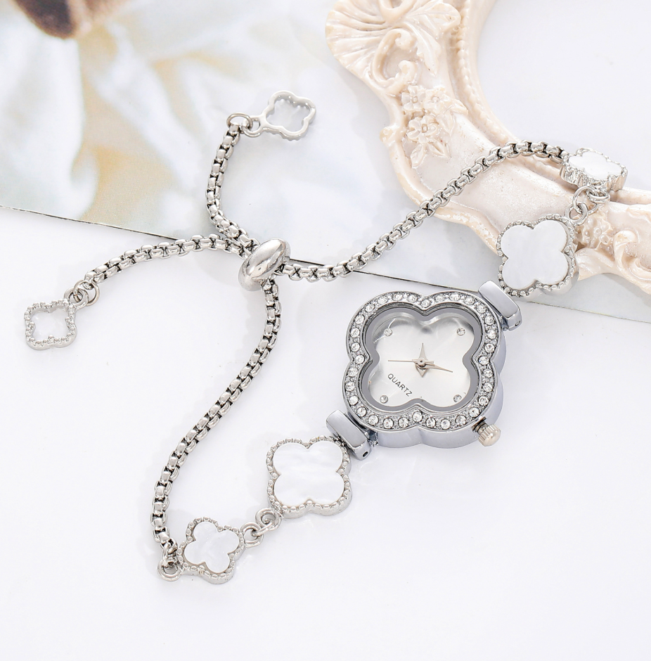 Clover Bracelet Watch