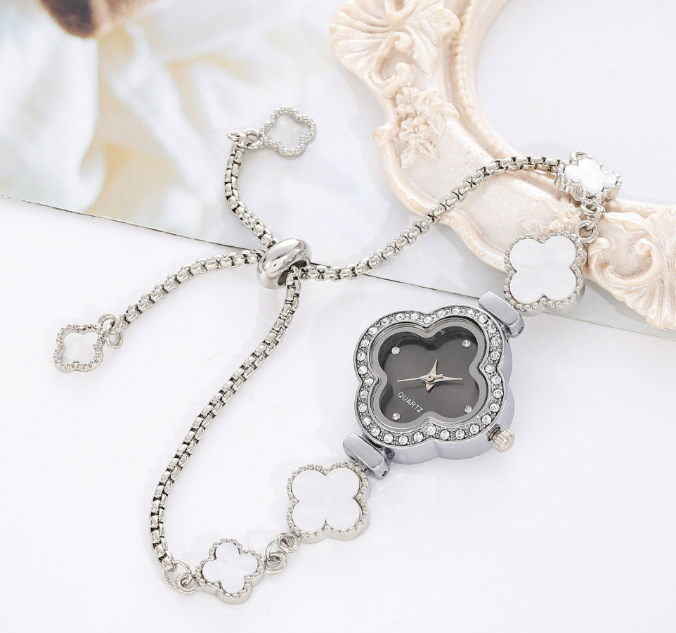 Clover Bracelet Watch
